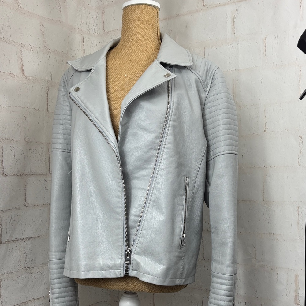⬇️ Topshop Faux Leather-Silver Hardware Jacket
